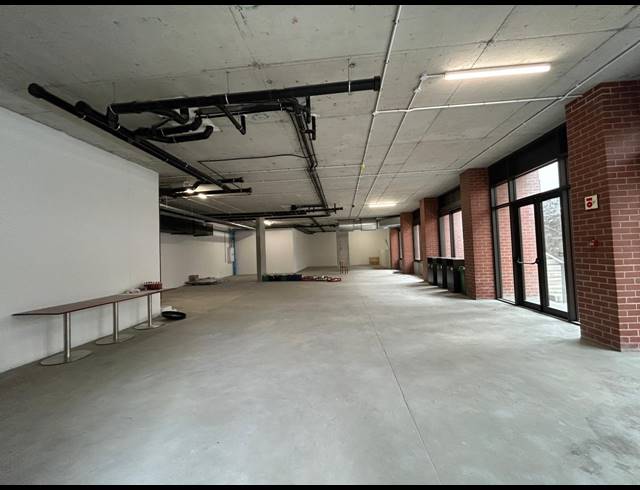 255M² RETAIL TO LET IN GARDENS